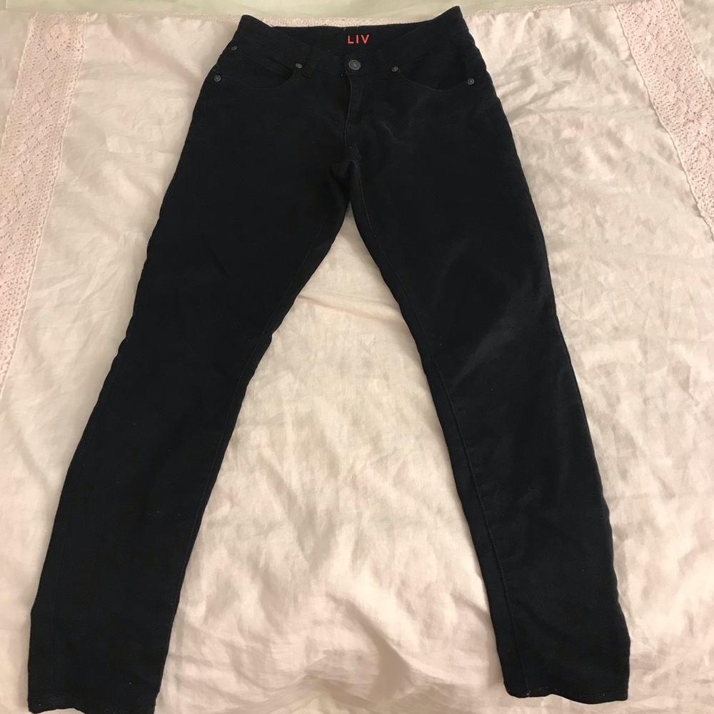 Delia’s LIV style black denim skinny jeans